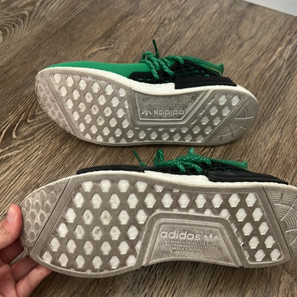 Adidas PW Human Race Green Sneakers Mens Shoes Size 8.5 - Picture 3 of 6